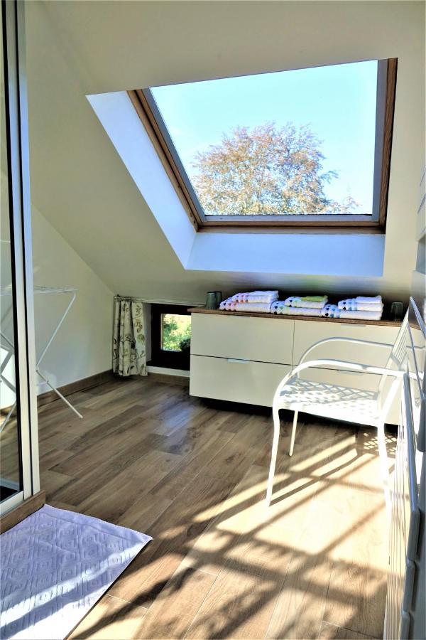 Bed and Breakfast Le Jardin Des Miroirs Esneux Exterior foto